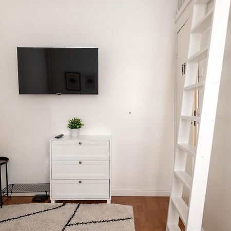 2Ndhomes Cozy And Compact Studio In Kamppi Helsinki Extérieur photo