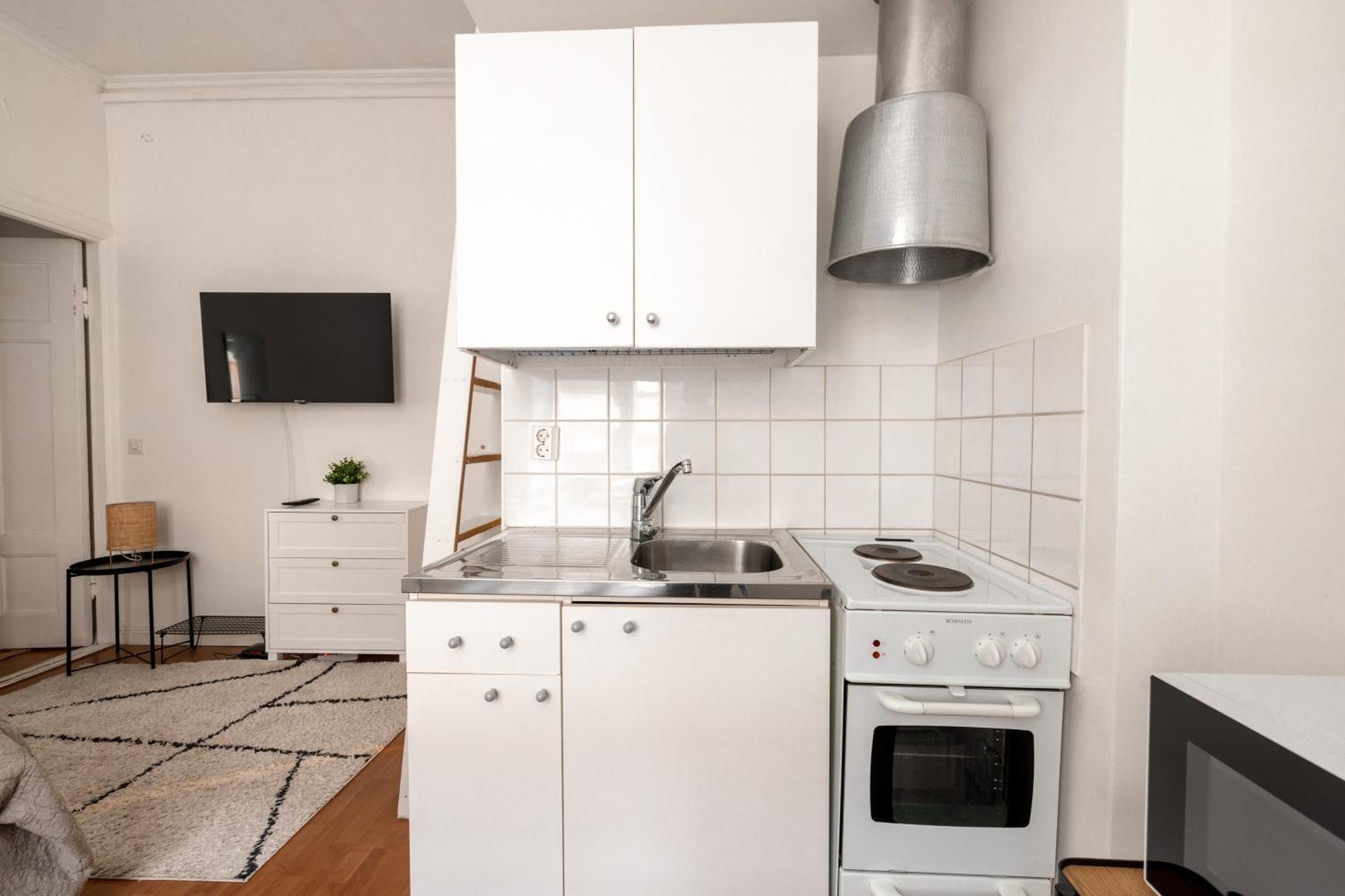 2Ndhomes Cozy And Compact Studio In Kamppi Helsinki Extérieur photo